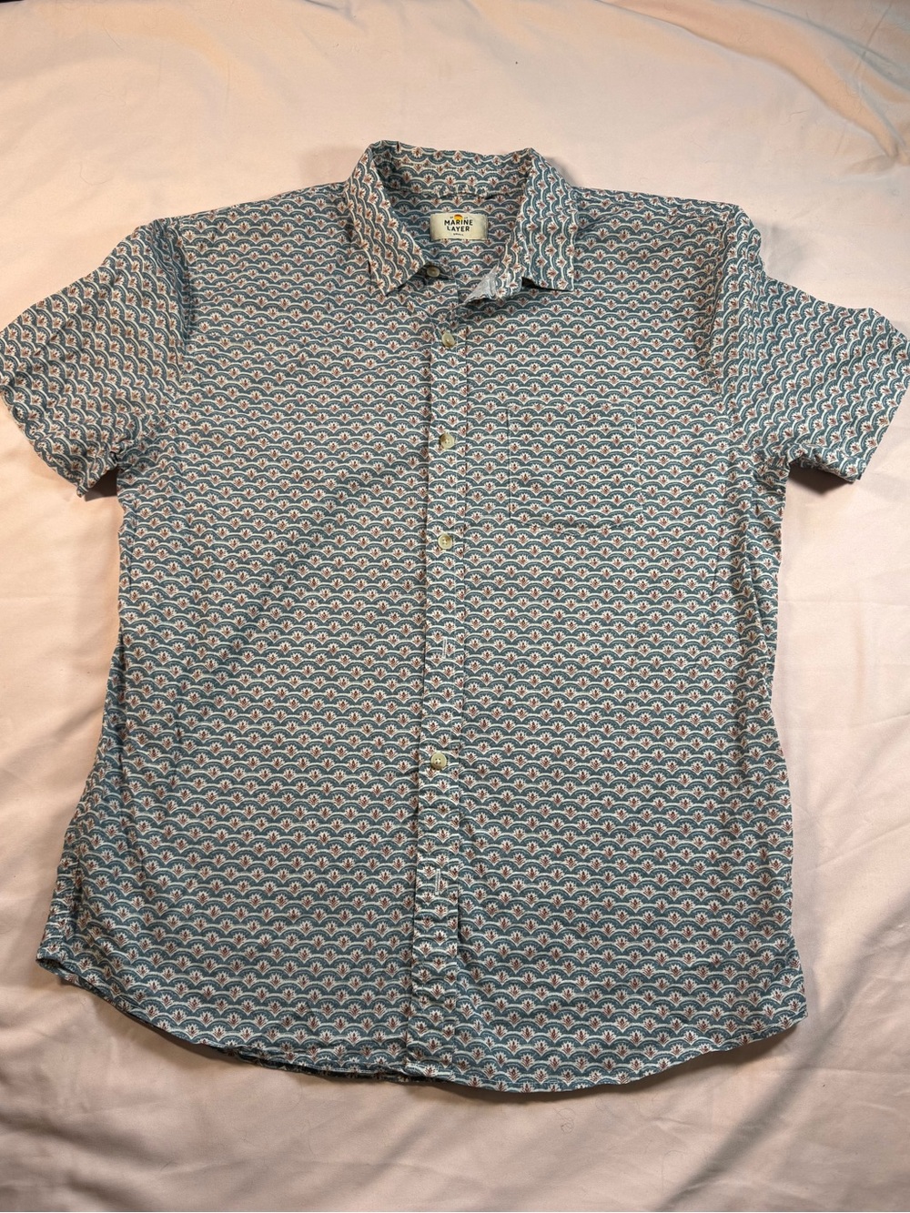 Marine Layer Short-Sleeve Button-Up Shirt in Blue and White Wave Print